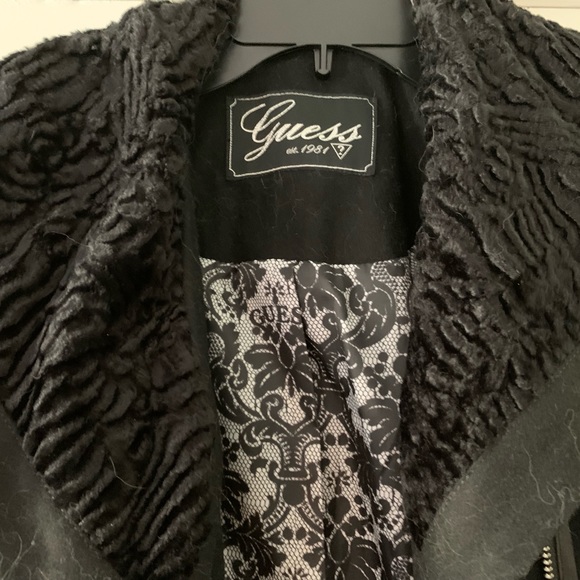 GUESS Black Wool Coat w/Chenille Boucle Collar & Cuffs Asymmetrical Zip Front S - Picture 10 of 14